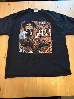 Kid Rock Lynyrd Skynyrd Black Graphic Tee